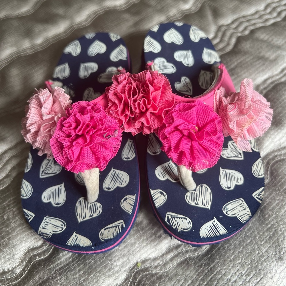 Girls Navy White and Pink Hearts and Poms sandals Size 8 Kids